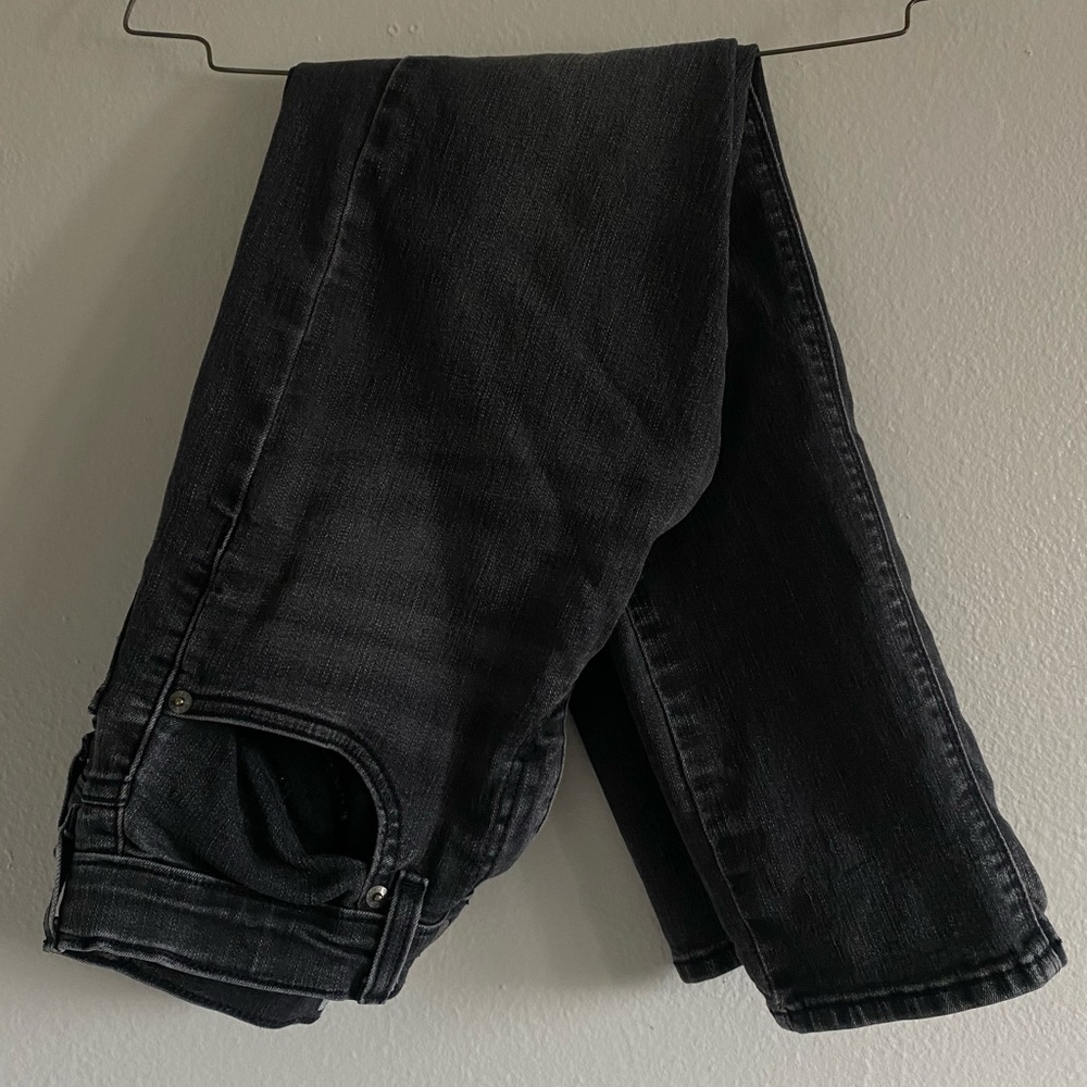 Denizen by Levi’s Skinny Jeans Black 29x29